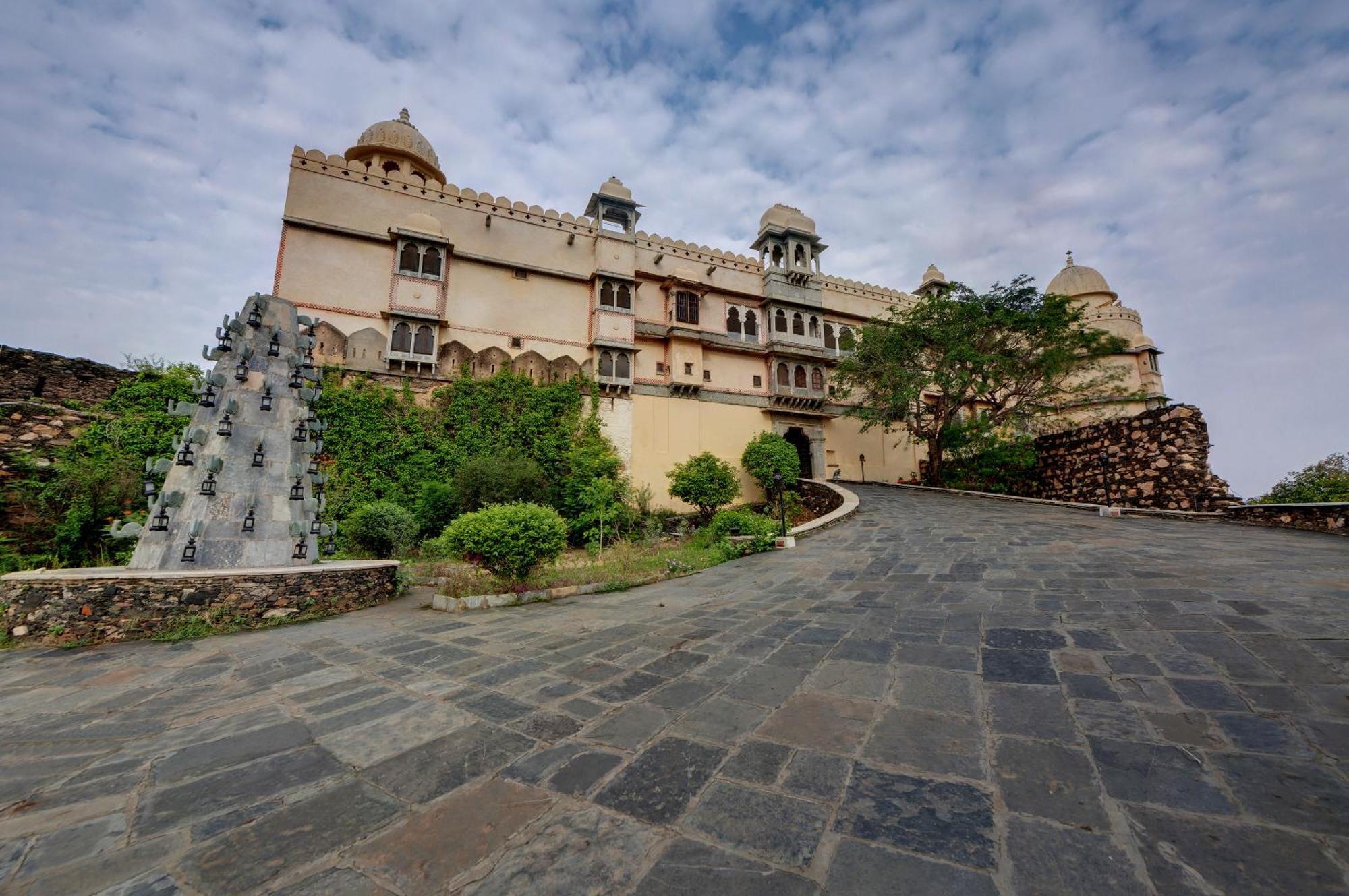 The Fern Bambora Fort, Bambora, Udaipur Eksteriør billede