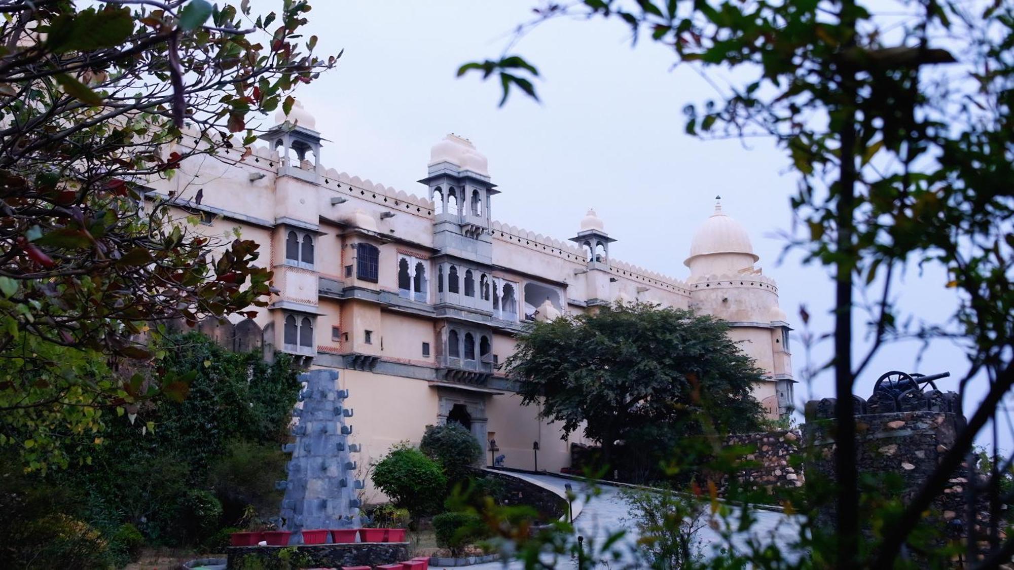 The Fern Bambora Fort, Bambora, Udaipur Eksteriør billede