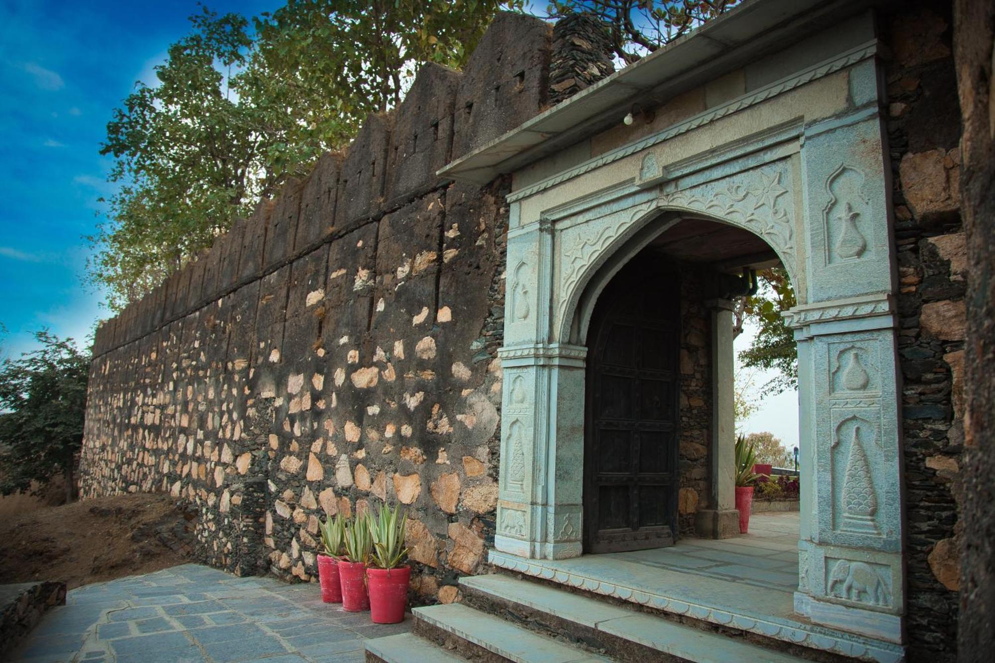 The Fern Bambora Fort, Bambora, Udaipur Eksteriør billede